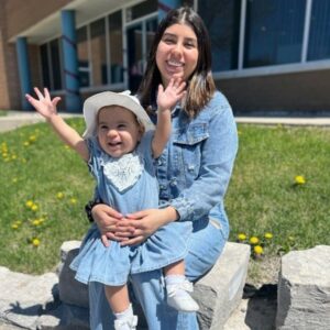Fernanda and her daughter